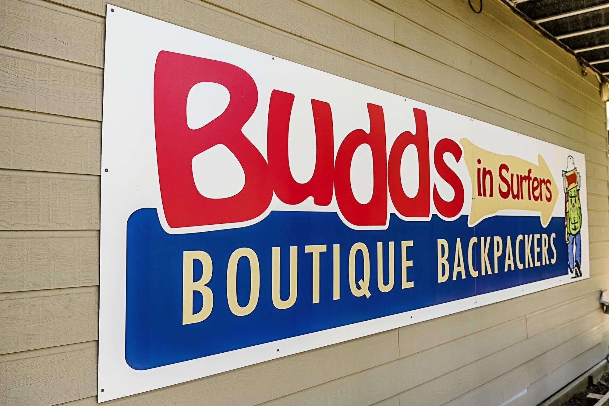 Budds In Surfers Backpackers Гоулд Коуст Екстериор снимка
